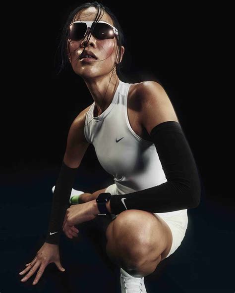 Introducing Nike’s New Iconic Running Apparel Collections: Nike Swift ...