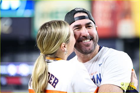 Kate Upton Celebrates Husband Justin Verlander & Houston Astros Heading ...