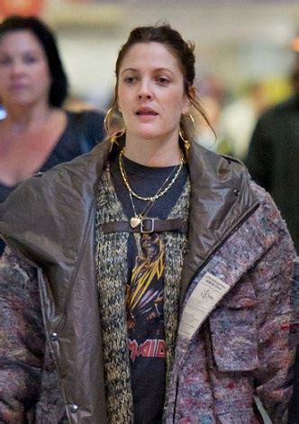 14 Amazing Pictures of Drew Barrymore Without Makeup | Styles At Life