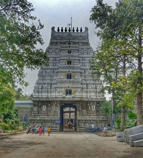 Hindu Temples of India: Veda Narayana Temple, Nagalapuram, Andhra Pradesh