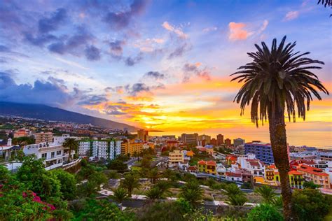 Puerto de la Cruz : la ville côtière où il fait bon vivre à Tenerife