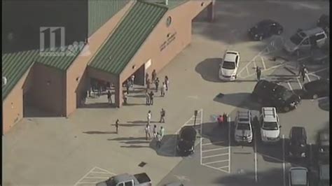 Teacher shoots self at Lithia Springs High School | 11alive.com