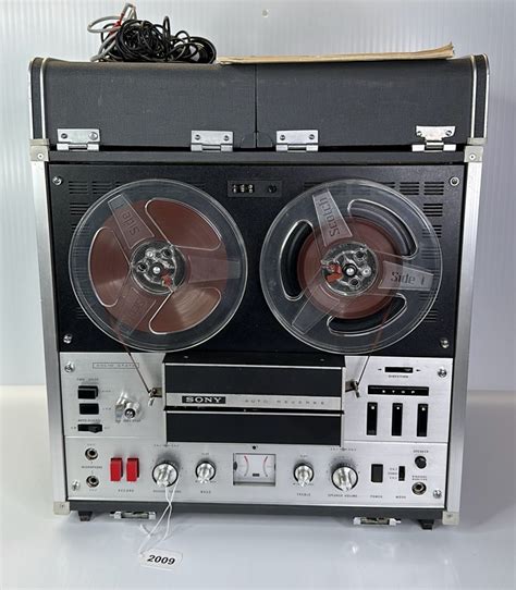 Vintage Radio Auction