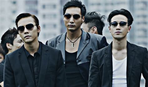 Yakuza vs Triads - All You Need To Know About These 2 Mafias