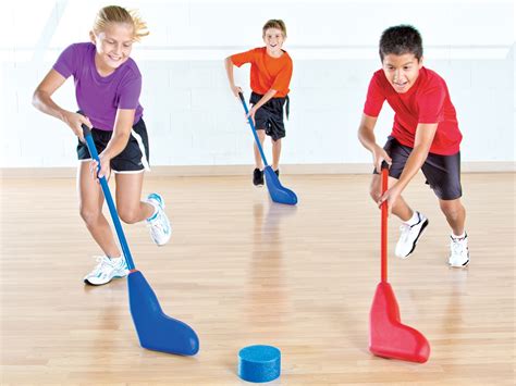 Learn how to teach students floor hockey fundamentals in physical education with these strategy ...