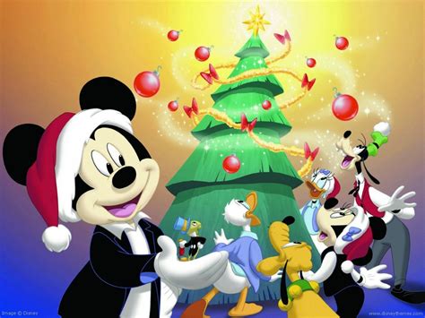 Mickey, Minnie, Donald, Goofy and Pluto Celebrate Christmas