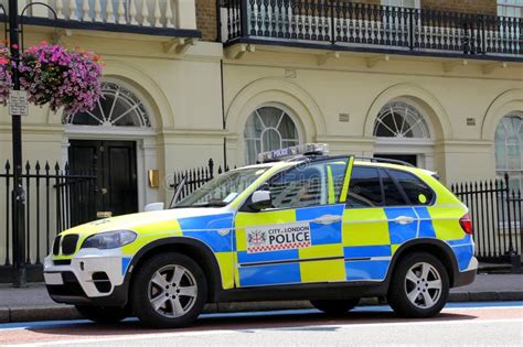 London Police Car Stock Photo - Image: 43308968