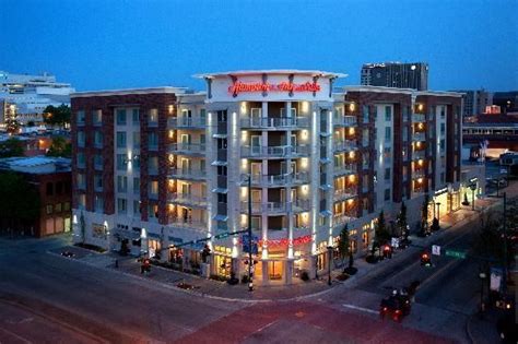 hotels downtown chattanooga near convention center - Demetra Rigsby