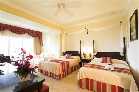 Grand Palladium Jamaica Resort & Spa All Inclusive Lucea, Hanover, JM - Reservations.com