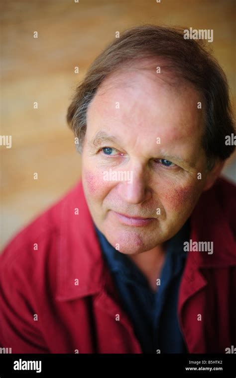 Michael morpurgo hi-res stock photography and images - Alamy