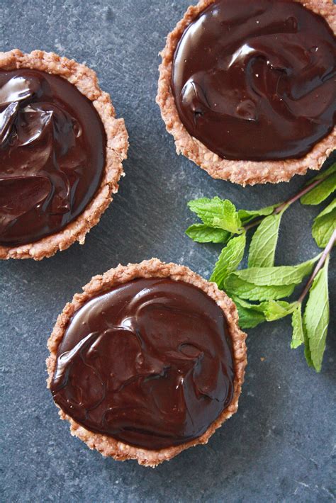 Mint Chocolate Tarts (Eggless)