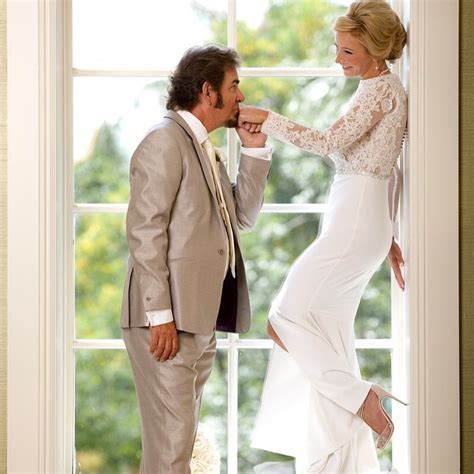 Megachurch pastor Paula White marries 'Don't Stop Believin' rocker ...