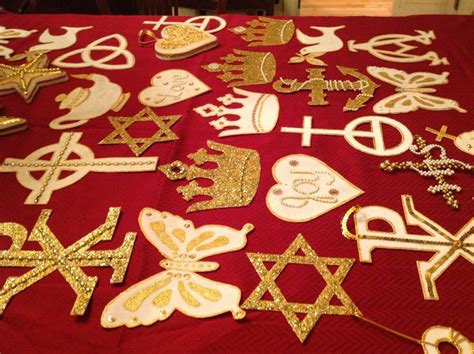 How to make Chrismons-Christmas ornaments using Christian Symbols ...