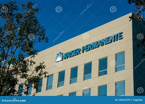 IRVINE, CAUSA - February 9, 2019 - Kaiser Permanente Logo on Hospital ...