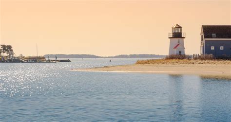 6 Best Beaches in Hyannis, MA