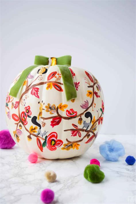 9 Perfectly Painted Pumpkin Ideas