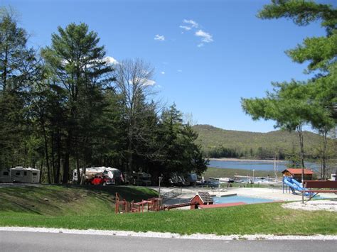 Lake Bomoseen KOA Holiday - RV Campground in Bomoseen, VT