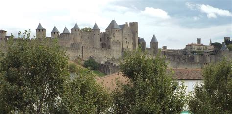 Vines & Wines & Carcasonne