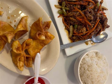 The 7 Best Chinese Restaurants in Washington DC's Chinatown - Washington DC - The Infatuation