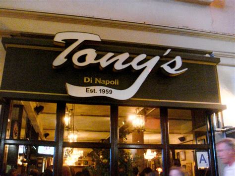 Tony's Di Napoli | New York | Restaurants | eventseeker