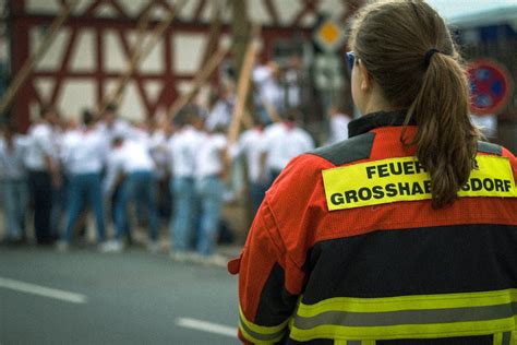 Woman Firefighter in Uniform · Free Stock Photo