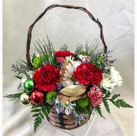 The Carmel Florist - HOLIDAY DESIGNS