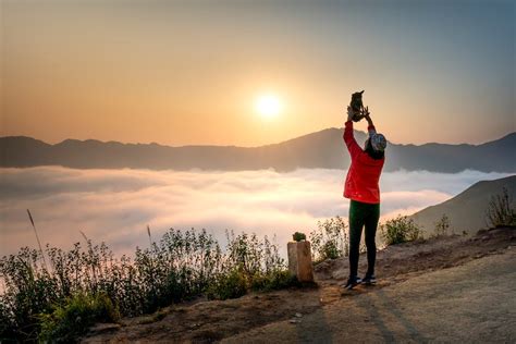 Snow Covered Mountain during Sunrise · Free Stock Photo