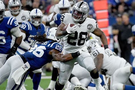 Raiders week four report card: Ground game leads the way - Silver And ...