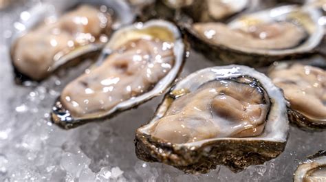 Missouri Man Dies of Flesh-Eating Bacteria After Eating Raw Oysters