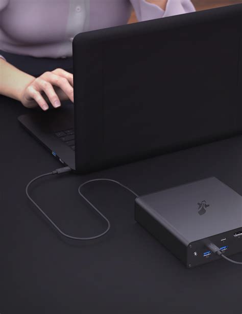 Thunderbolt 3 NVMe SSD Docking Station - Sabrent