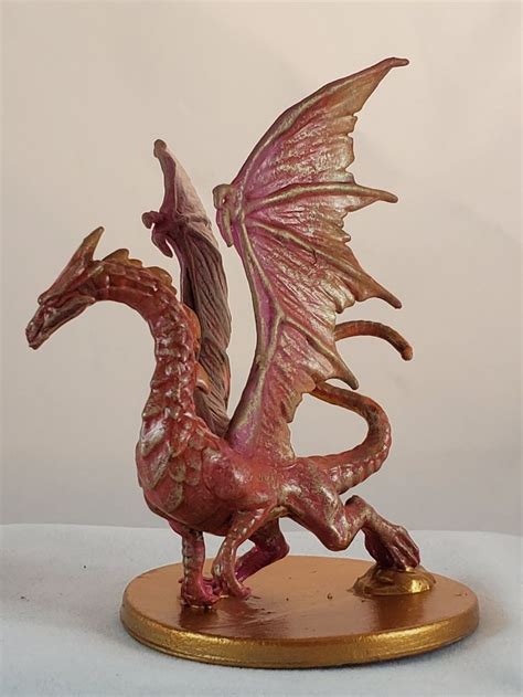 Gold dragon | Gold dragon, Painted miniatures, Miniatures