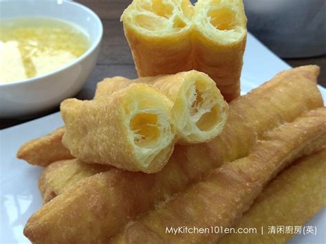 Chinese Breadstick (Youtiao/Cakoi) Recipe | MyKitchen101en.com