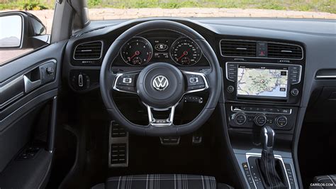 Volkswagen Golf GTD Variant | 2015MY | Interior