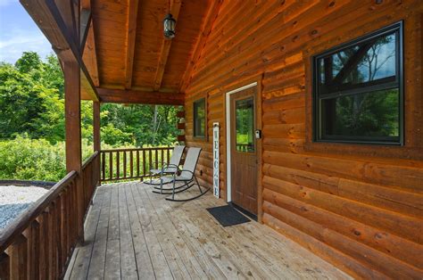 Lake View Cabin - Book Your Stay