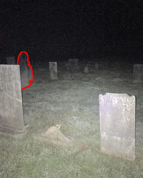 Ghostly figure spotted standing over grave at one of America’s ‘most haunted cemeteries’ | The ...