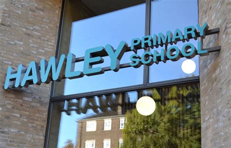 Hawley Primary School opens