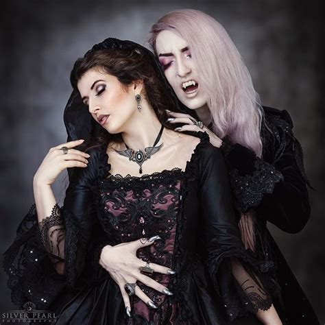 "Vampire Romance 🖤 Some drama for the weekend! How do you like it? 😊" | Fantasy photo shoot ...