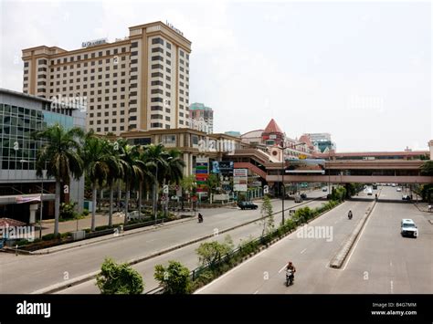 Mangga Dua Shopping District in Jakarta Indonesia Stock Photo - Alamy