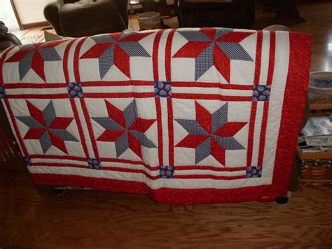 Quilts - Grandma's Lil Red Barn Quilts N' More