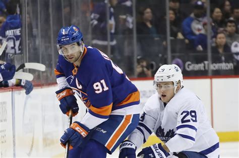 The John Tavares contract details tell us who this new Leafs team really is