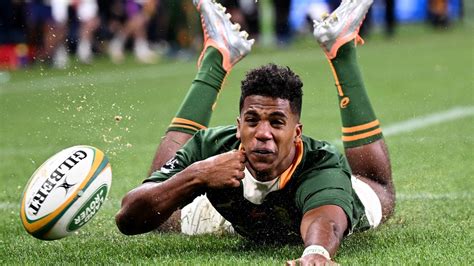 WATCH: Canan Moodie’s family celebrate Springbok rookie’s try in Paarl