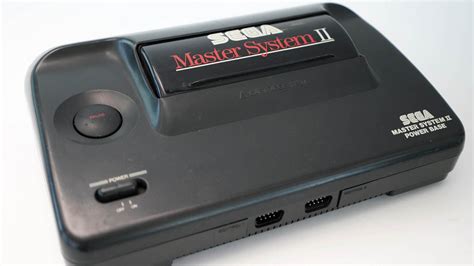 Sega Master System II - videogamesmuseum.org