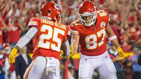 Travis Kelce sets Chiefs, 'Monday Night Football' record with four TD catches win comeback win ...