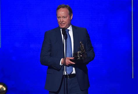 Bucks' Mike Budenholzer bags Coach of Year honors again | Inquirer Sports