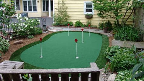 15′ x 20′ 5-Hole Pro Backyard or Indoor Putting Green – Made from the ...