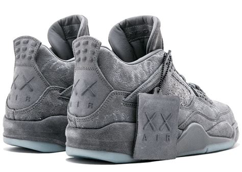 Jordan 4 Retro Kaws – Court Order