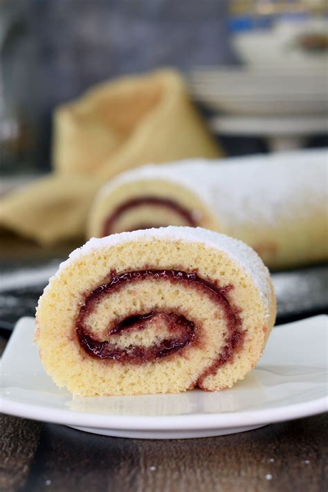 The Best Jelly Roll Cake - Baking Sense®