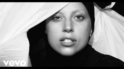 Lady Gaga - Applause (Official Music Video) 🥇 Own That Crown