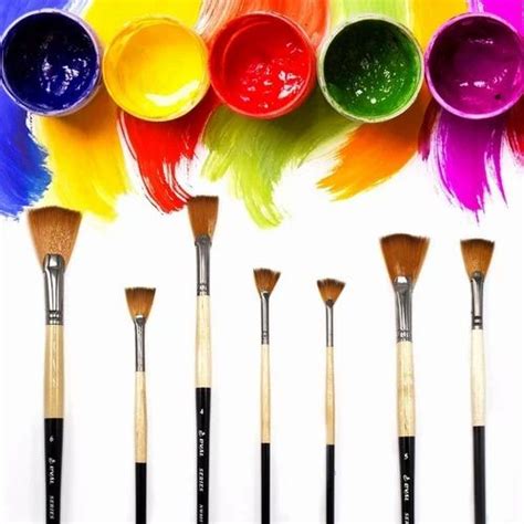 10 types of art brushes to paint canvas ~ Whitewaves