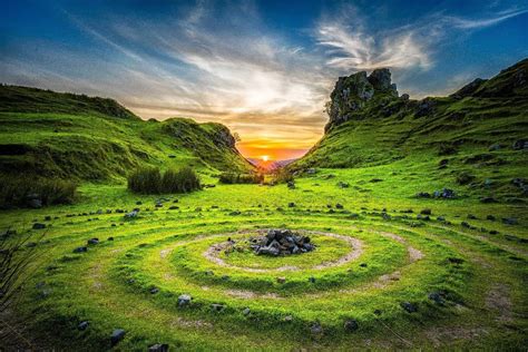 A Simple Guide To Celtic Spirituality And Nature - Vision, Belief, Change